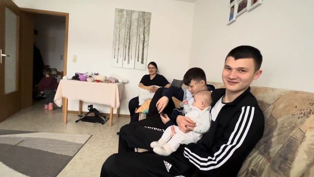 В гостях у бабушки | Прогулка по городу | Что я брала с собой в поездку? Как съездили? смотреть онлайн