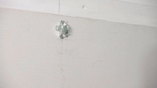 Skylink T-Rail Belt Drive with Push Button / Deluxe Wall Console Opener Installation Video смотреть онлайн