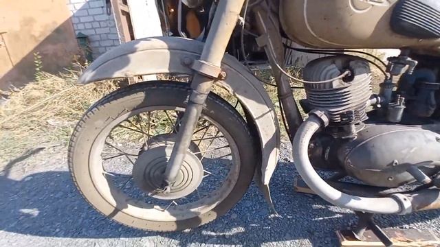 И снова дебют:мото Иж56 "К" 60 г.в. с коляской БП58.90 %оригинал, родная краска,цировки. Просто ТОП смотреть онлайн