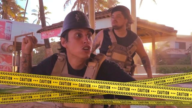 O NERD E A FUGA DA MOTO смотреть онлайн