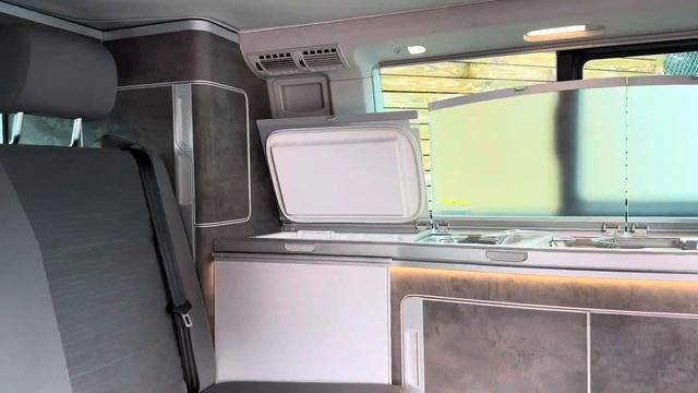 2022 Volkswagen California Ocean смотреть онлайн