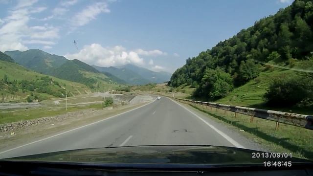 10. арка Дружбы-Гудаури (Gudauri)-Ананури (Ananuri)