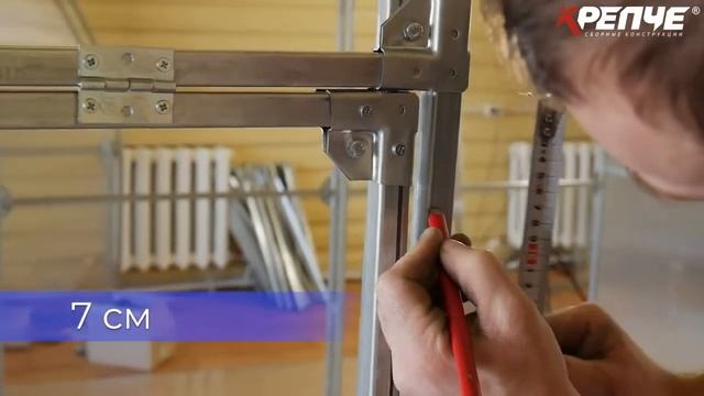 Видео по сборке (монтажу) дополнительной форточки на теплицу СверхПрочная ВАГОН смотреть онлайн