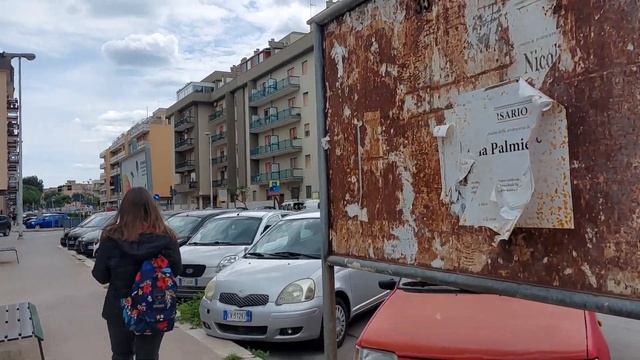 Жизнь в провинциальном городке на юге Италии смотреть онлайн