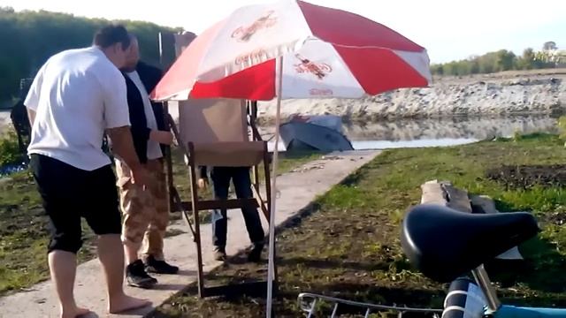 Гагарин и шезлонг. смотреть онлайн