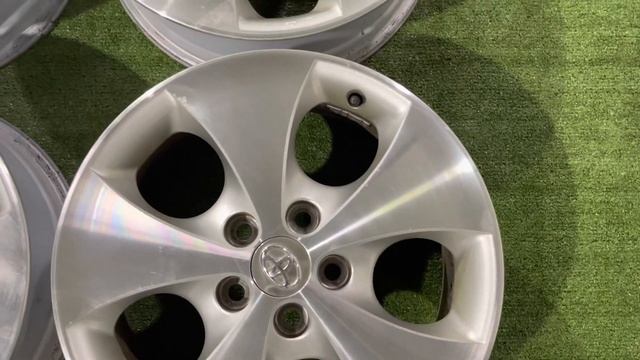 Toyota 17 x 7 +45 5/114.3 D60.1 смотреть онлайн