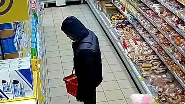 В Кирове ищут подозреваемого в совершении грабежа смотреть онлайн