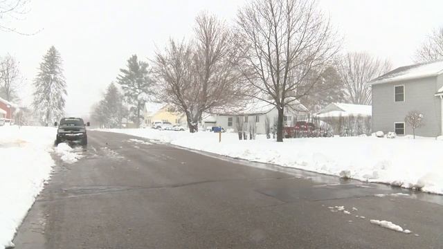 Business and area locals react to yet another winter storm смотреть онлайн