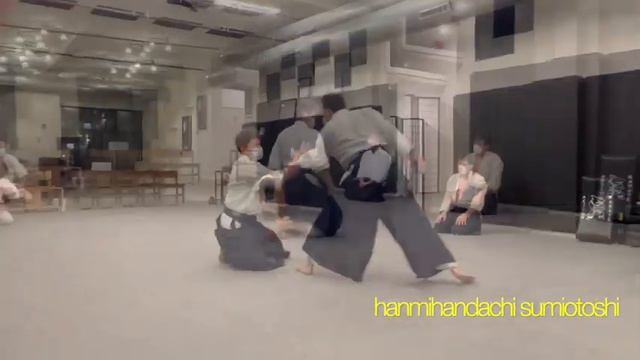 Hanmi handachi shihonage, sumiotoshi. Tachi waza kokyunage. смотреть онлайн