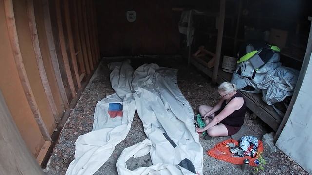 Small Boat Sailing - Eps 11 - Fixing a "new" sail смотреть онлайн
