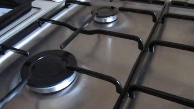 1 часть Подробного обзора плиты Beko CSE 62120 DX смотреть онлайн