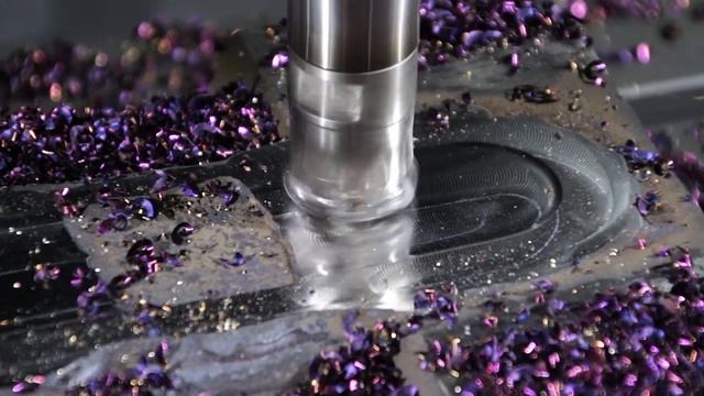 Обработка штампа на одном из наших фрезерных станков. смотреть онлайн