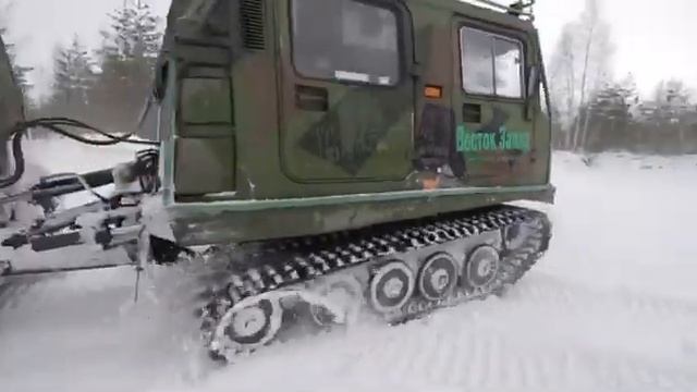 Вездеход на снегу смотреть онлайн