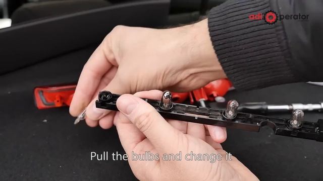 How to change third brake lamp bulbs Peugeot 308 & 307 смотреть онлайн