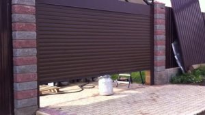 Рулонные ворота въездные