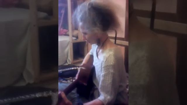 Ю.Антонов. Песенка Очковой Змеи из музыкальной сказки "Приключения кузнечика Кузи." смотреть онлайн