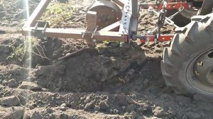 Самодельный плуг из предплужника однокорпусный к самодельному минитрактору.