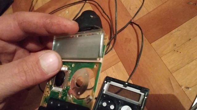 Калькулятор Электроника МК 51 разбор. Обзор на содержание драгметаллов. смотреть онлайн