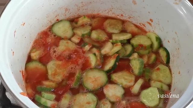 ОГУРЦЫ В ТОМАТЕ на зиму.Вкусные и хрустящие. смотреть онлайн