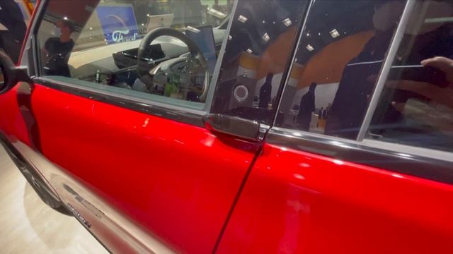 Ford Mustang Mach E | 230 miles Range | 5.2 sec (0-60) | $35,395 | Walk around | IAA 2021 смотреть онлайн