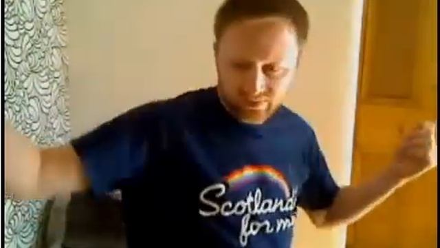 Limmy checks out Backlash смотреть онлайн