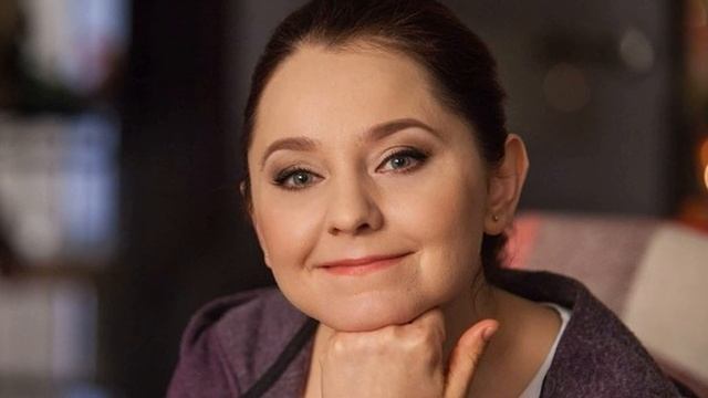 ОТ РЕЖИССЕРОВ НЕТ ОТБОЯ! Кто некрасивые, но популярные актрисы российского кинематографа? смотреть онлайн