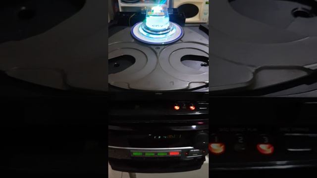 Aiwa Gira Cd Mais Não Toca , O Que Pode Ser? Me Ajuda Ai Abraço (nsx-v900 )