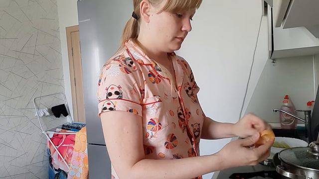 Нас хотели отравить в Галамарте🤢быстрые и вкусные, горячие бутерброды из кабачков🍆 смотреть онлайн