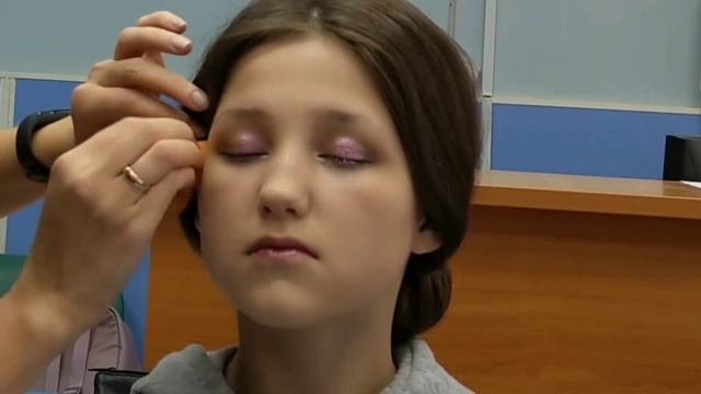 Макияж на школьный выпускной. Подробный мастер класс. смотреть онлайн