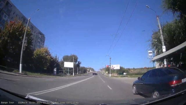 Луганск, ул. Победоносная, 2-я детская больница. 2021/10/01 смотреть онлайн