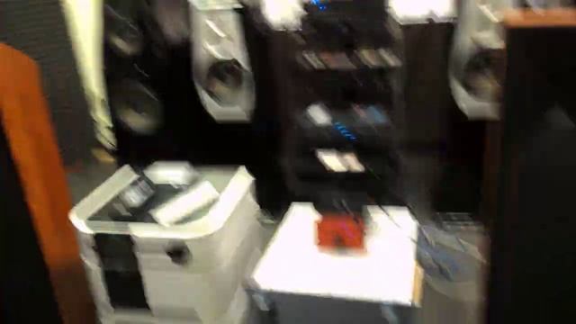 JBL Studio 580 смотреть онлайн