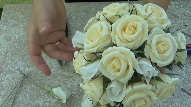 DIY/ЦВЕТОЧНЫЙ ТОПИАРИЙ НА БОКАЛЕ/цветы из бумаги/FLOWER TOPIАRE ON THE GLASS смотреть онлайн