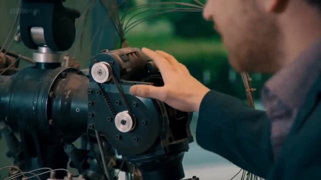 BBC Documentary - Hyper Evolution : Rise Of The Robots (Part 1) смотреть онлайн