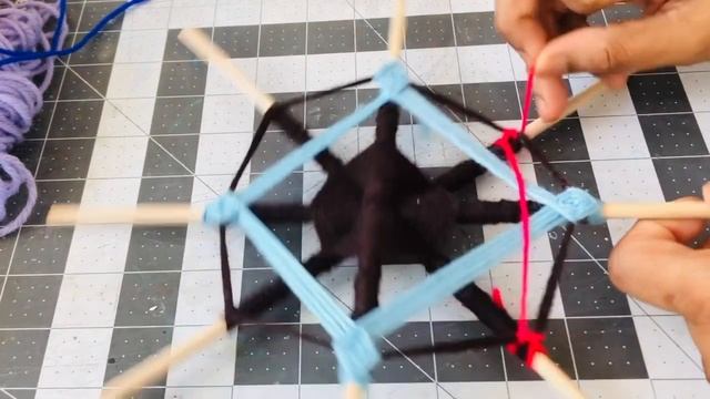 Yarn Mandala DIY || Ojo De Dios Tutorial