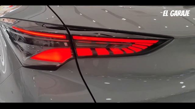 2023 Changan UNI-T 1.5L Turbocharged SUV: Estilo, Potência e Tecnologia em um SUV Compacto смотреть онлайн