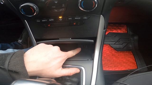 Where is USB Port in Ford Edge II ( 2015 – 2020 ) | How to Find USB Port? смотреть онлайн