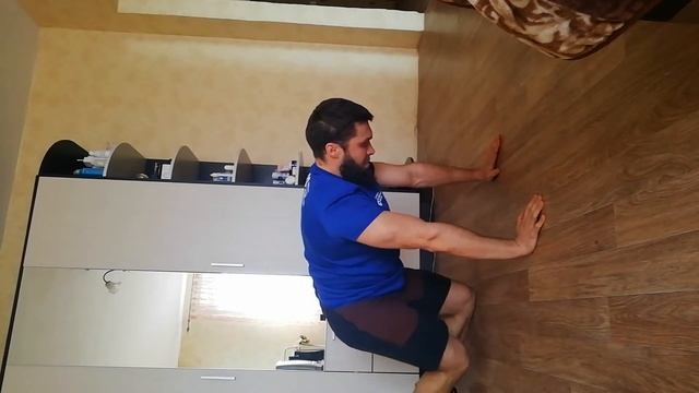 Вращение бедра стоя на четвереньках смотреть онлайн