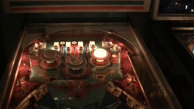 Gottlieb Fast Draw vintage pinball machine смотреть онлайн