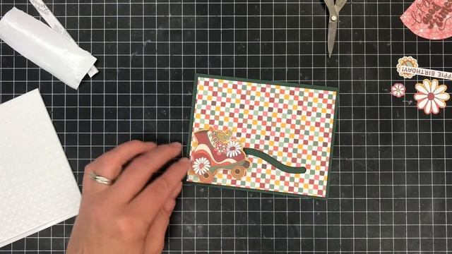 Dare 2B Artzy: Feelin’ Groovy Card Class смотреть онлайн