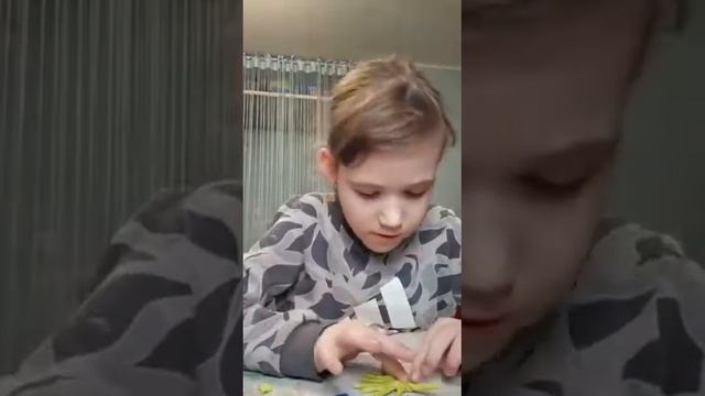 Лепим Солнышко из пластилина смотреть онлайн