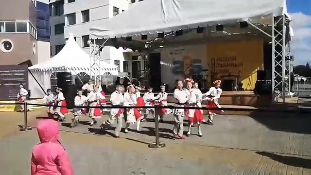 Лявониха! Танцуем на день города Челябинск! смотреть онлайн
