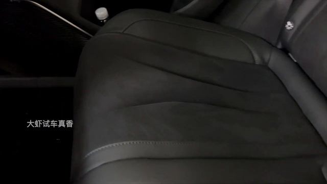 2024 Geely Xingyue L in-depth Walkaround смотреть онлайн