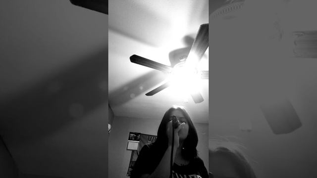 Everything I wanted - Billie Eilish Cover смотреть онлайн