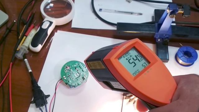 Тепловые испытания LED драйвера на контроллере LYT5228D смотреть онлайн