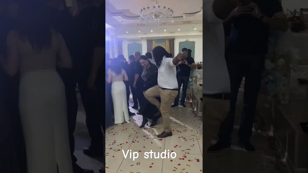 Африканский взорвал Танец танцует Лезгинку #shorts смотреть онлайн