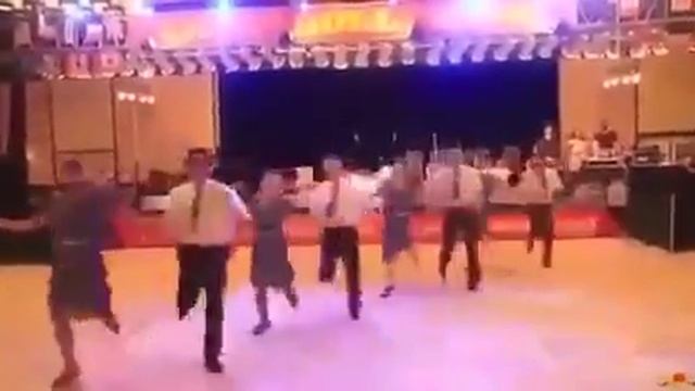 Танцы. смотреть онлайн