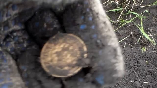 НАХОДКАНА 5500 рублей!В поисках золота и Старины. смотреть онлайн