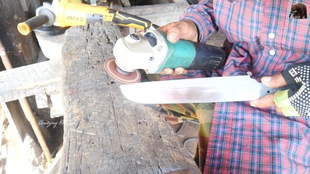 Knife Making - How To Make A Bread Knife From Chainsaw Blade смотреть онлайн