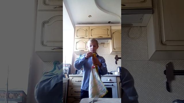 Как сломать палец без боли смотреть онлайн