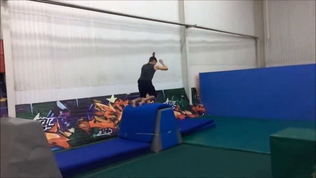 Приглашение на занятия по паркуру| Батут-парк "Атмосфера" в Ново-Ленино смотреть онлайн